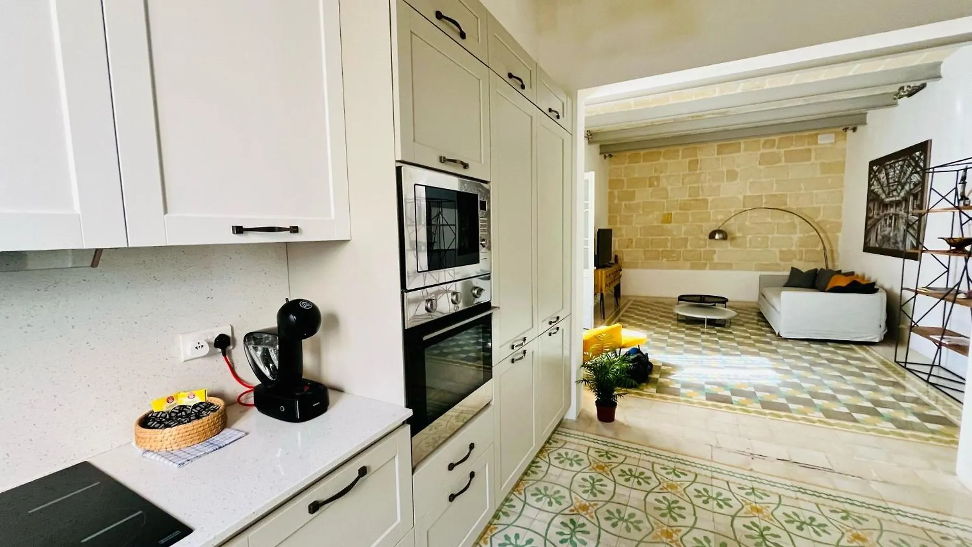 Cozy Charming Apartment In Old Bakery Street Valletta 0*,  Malta
